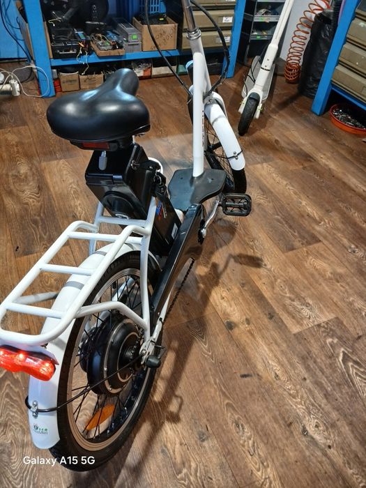 Bicicleta electrica Zt-07 pentru doamne sau  varstnici, cu garantiie