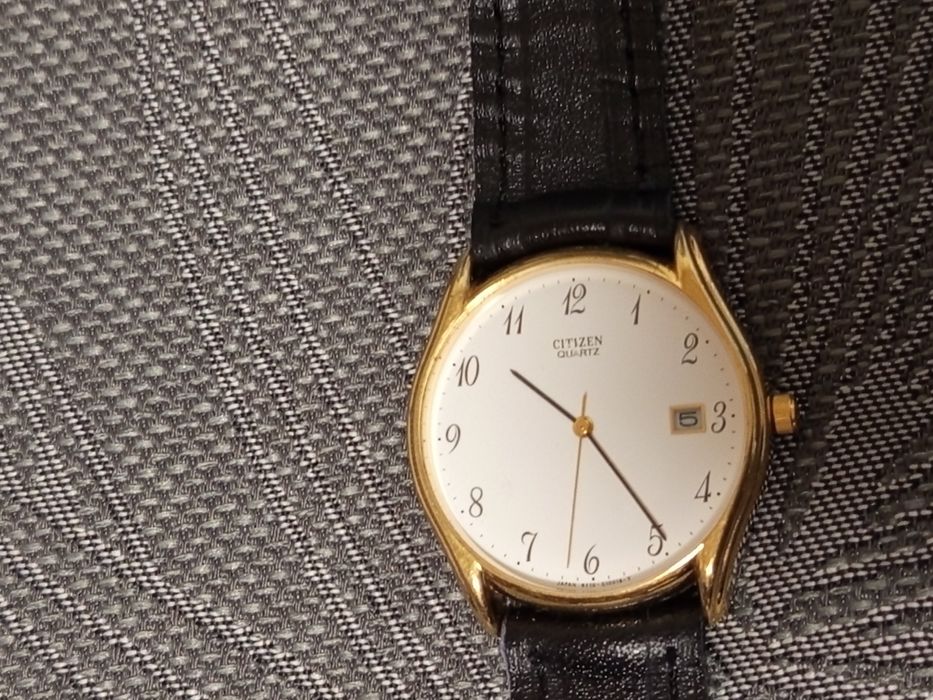 Кварцов позлатен Citizen
