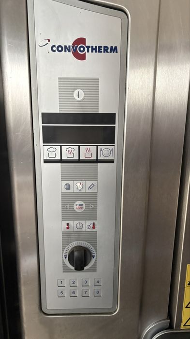 Конвектомат Convotherm 20 тави с количка