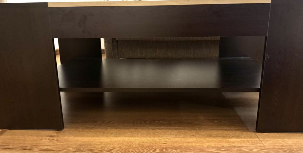 Кафява холна маса