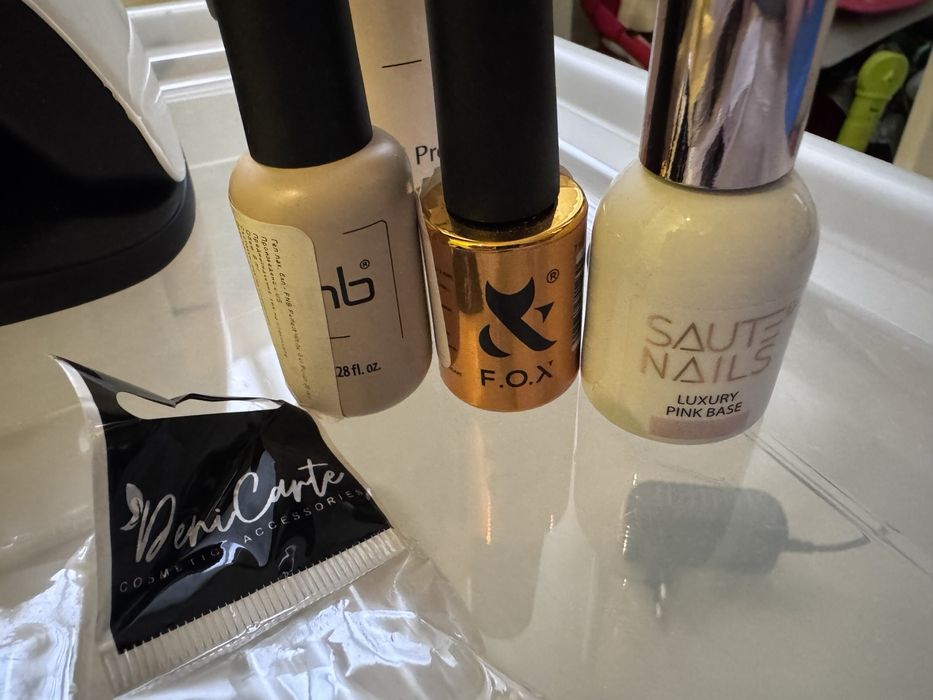 Лампа за маникюр и педикюр