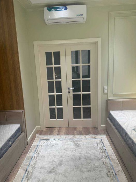 сдается в центре в новостройке новая впервые