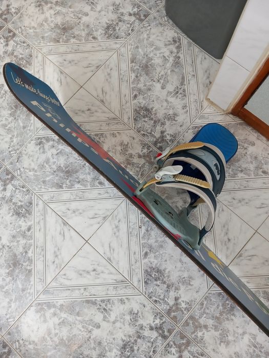 Сноуборд с автомати 156см