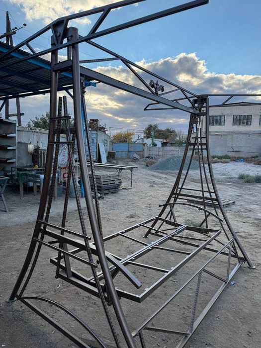 Металические Садовые Качели / Kacheli / Детская площадка новая!