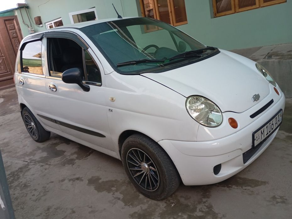 Barakali moshina minadiganlar bolsa kelishtrib beraman mazaqilib minsi