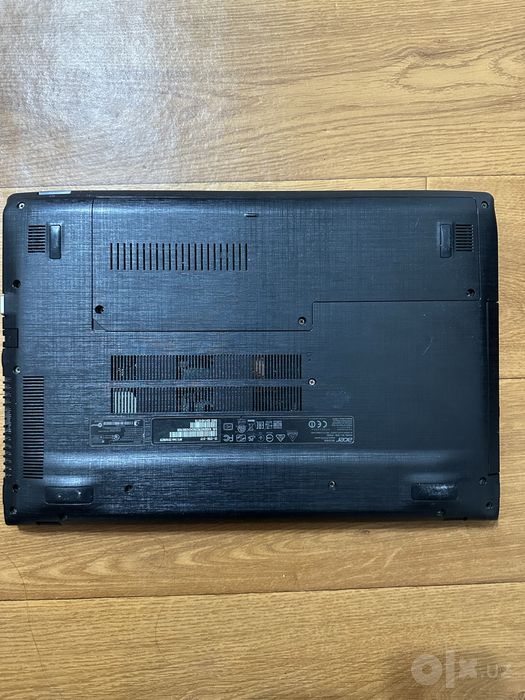 Acer Aspire E5-575G / Core i5 / 8 GB / GeForce 940MX / 1 TB