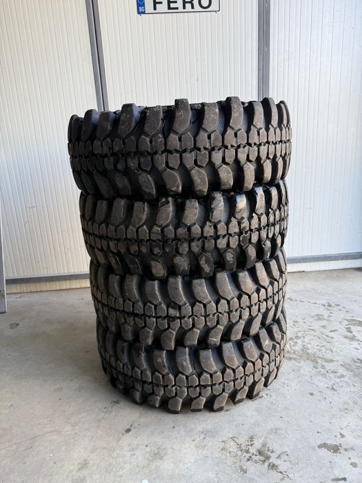 33x10.5-16 гуми с джанти