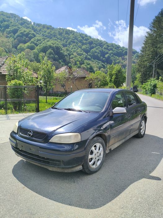 Usa stanga Opel Astra