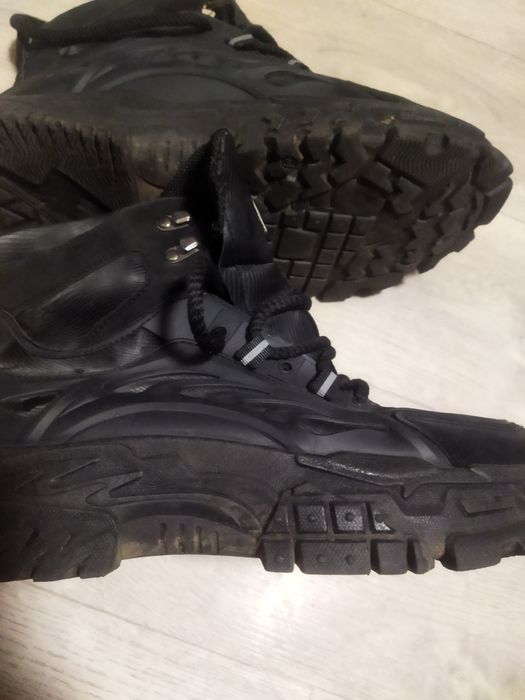 Кроссовки мужские.