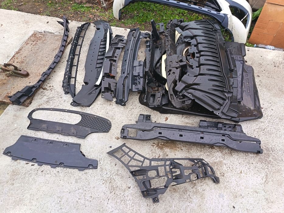 Пакети от F30 и F10