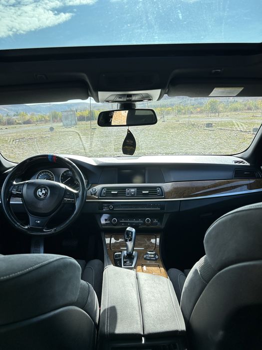 BMW Seria 5 2013 — imagine 5