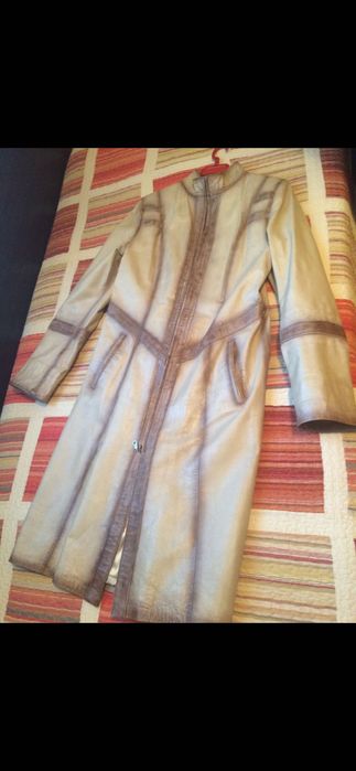 Двуцветно, естествена кожа дамско манто