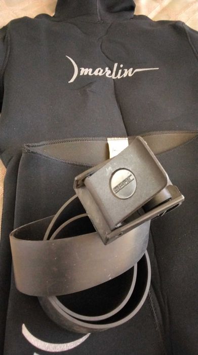 Неопренов костюм за гмуркане