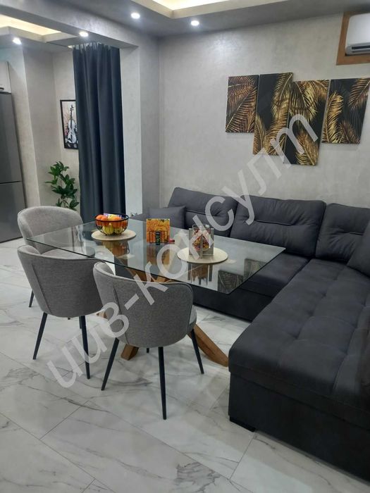 Продава се Тристаен апартамент в Велико Търново, Колю Фичето - 81 кв.м за 1196 €/кв.м - Снимка #2
