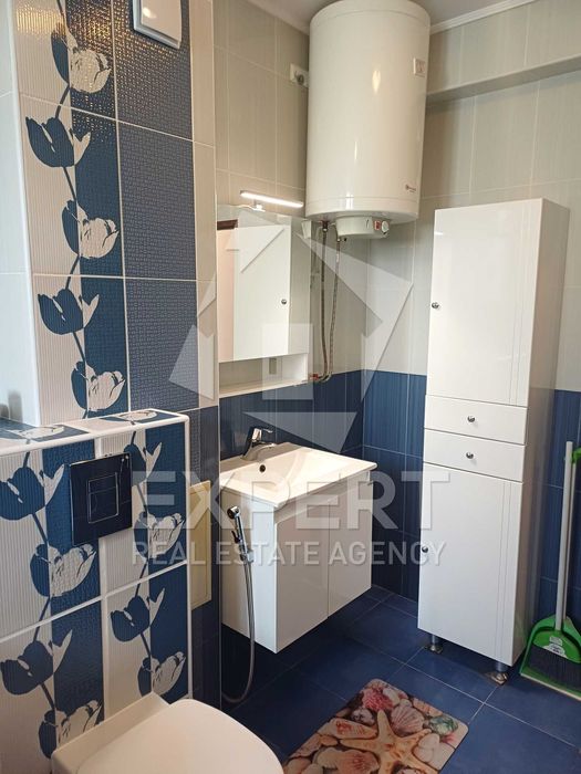 Дава се под наем Двустаен апартамент в Варна, Морска градина - 75 кв.м за 306 € - Снимка #10