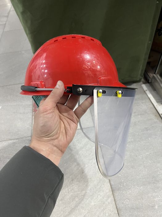 Щиток защитный для каски/лицевая маска каска