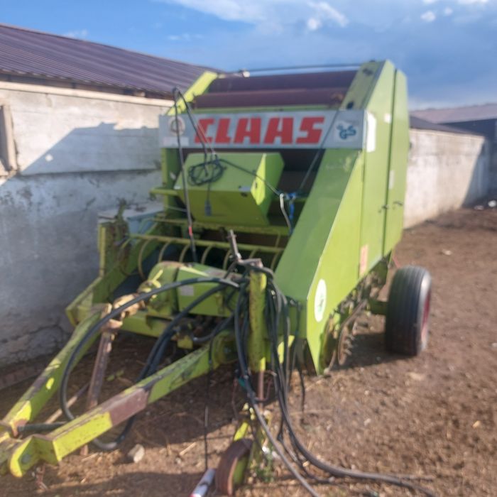 CLAAS Rollant 44