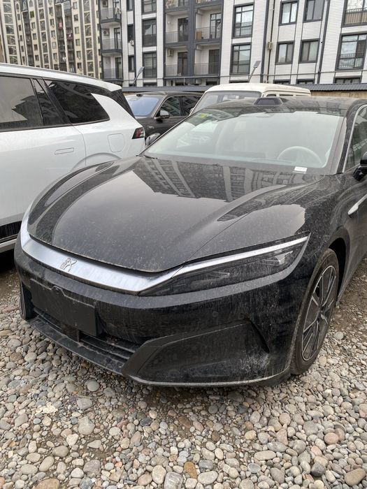 Byd Han L 2 Pozitsiya 701km