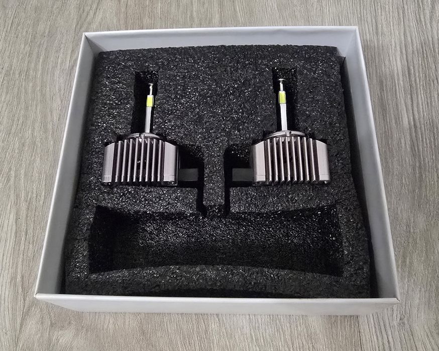 LED крушки за ксенон D1S /Нови/