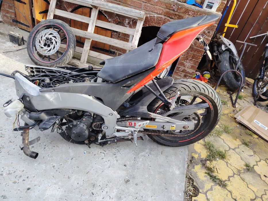 Codiță Aprilia RS4