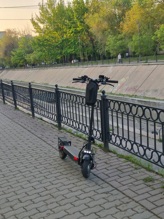 Электросамокат joyor y10s
