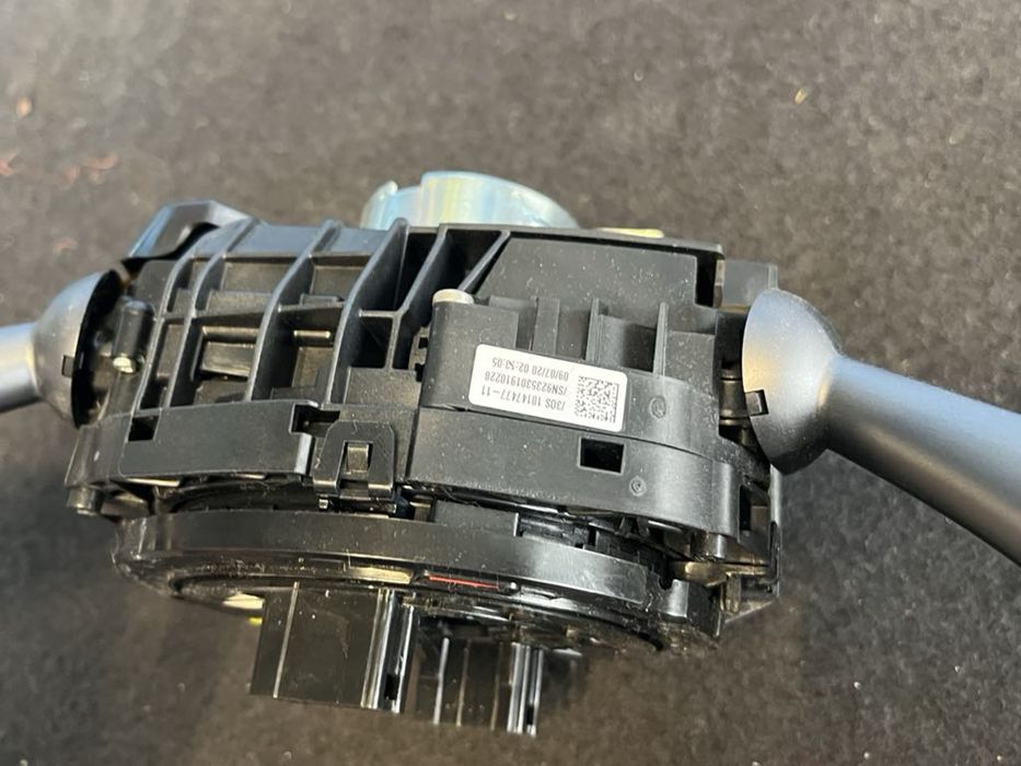 Лостове с лентов кабел мигачи TESLA MODEL 3 Y 1097662 -N 2019година