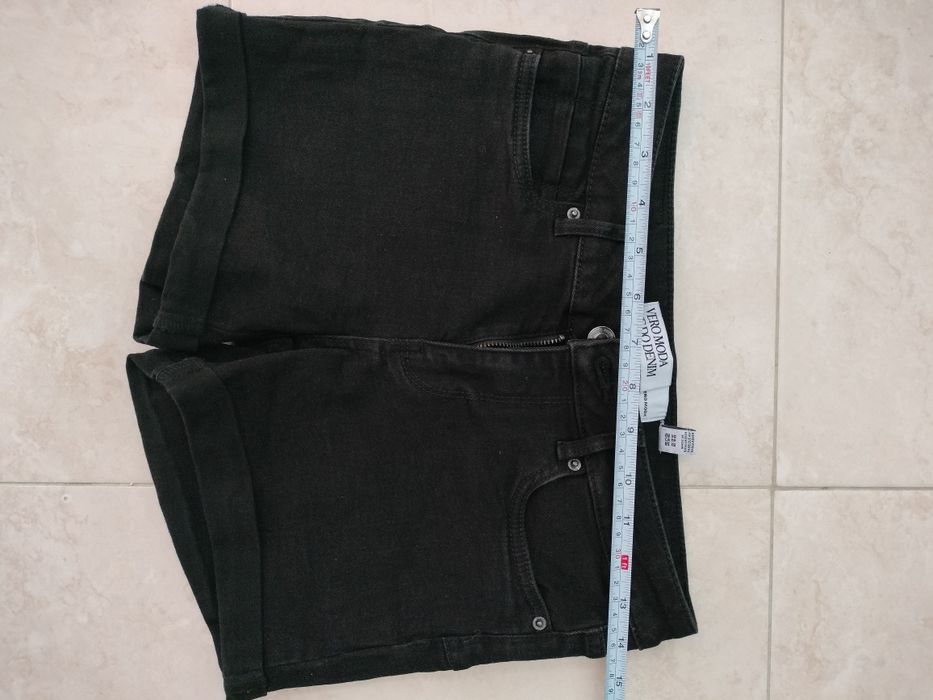 Bershka, Vero Moda, Reserved долнища за финна девойка + едно подарък