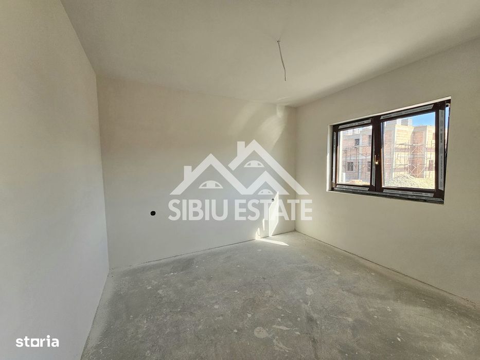 Casa noua 4 dormitoare, 3 bai