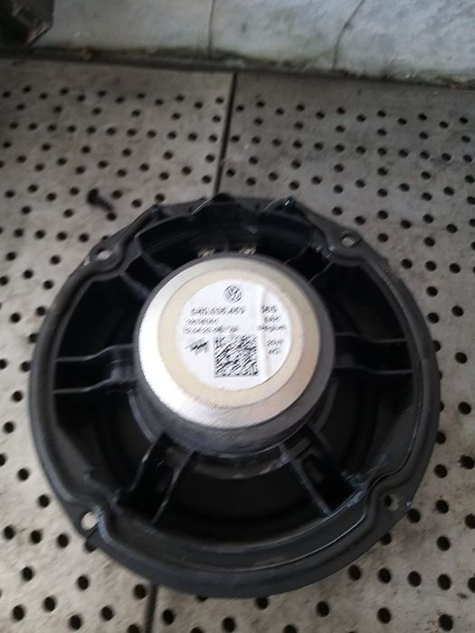 Boxa audio stanga fata vw golf 8 5h0035453