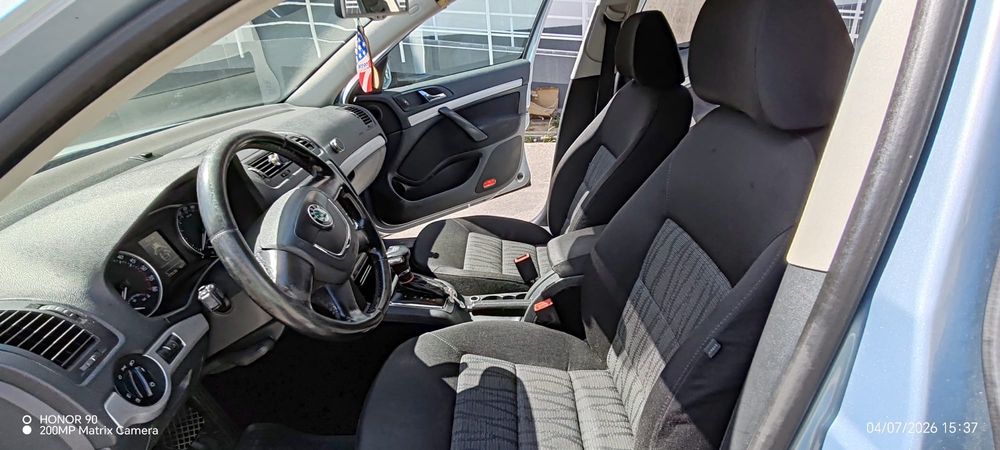 SKODA Octavia 2011 — imagine 4
