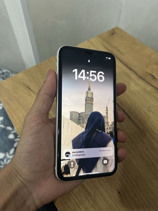 Iphone 11 128 гб.