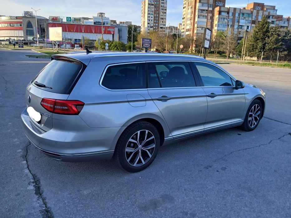 Продавам VW Passat 2.0 TDI BLUMOTION