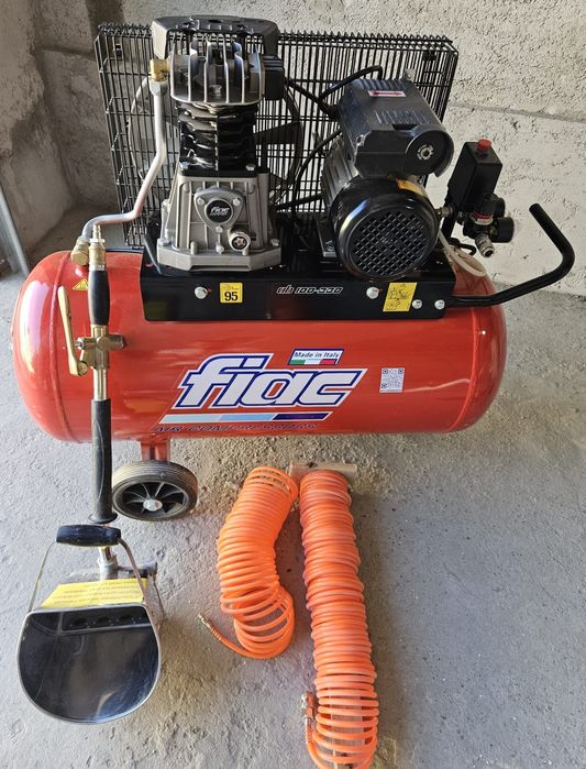 Compresor monofazat profesional Fiac AB100/330MC 100 Litrii