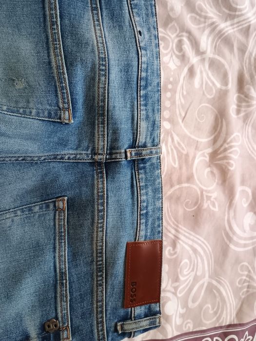 Мъжки дънки BOSS W33 L32