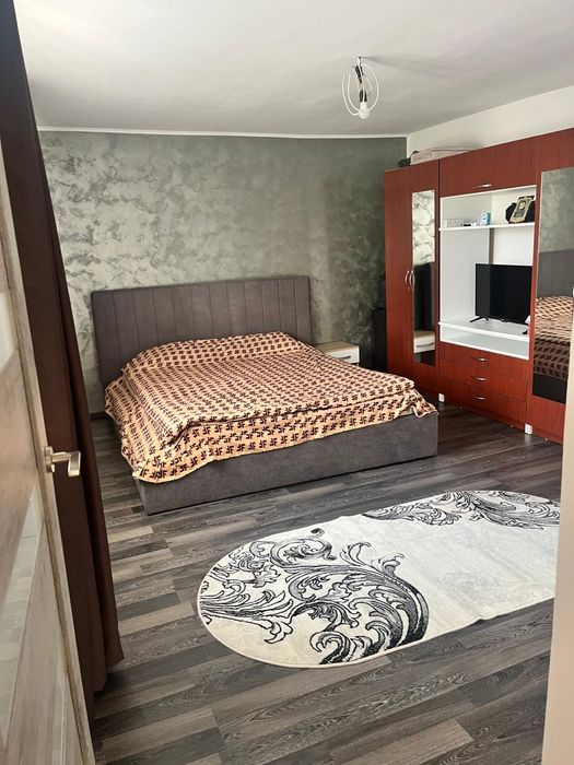 Vând casa în cernica
