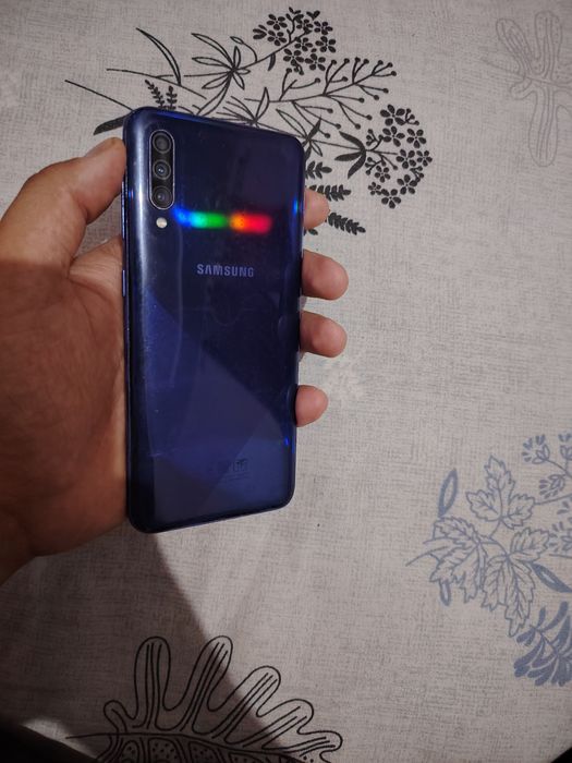 Samsung A30s Sotiladi Holati Ideal tinniq