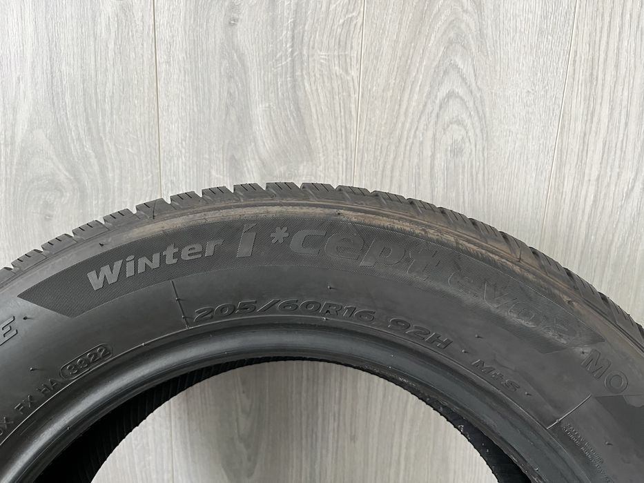Зимни гуми 205/60/16 Hankook