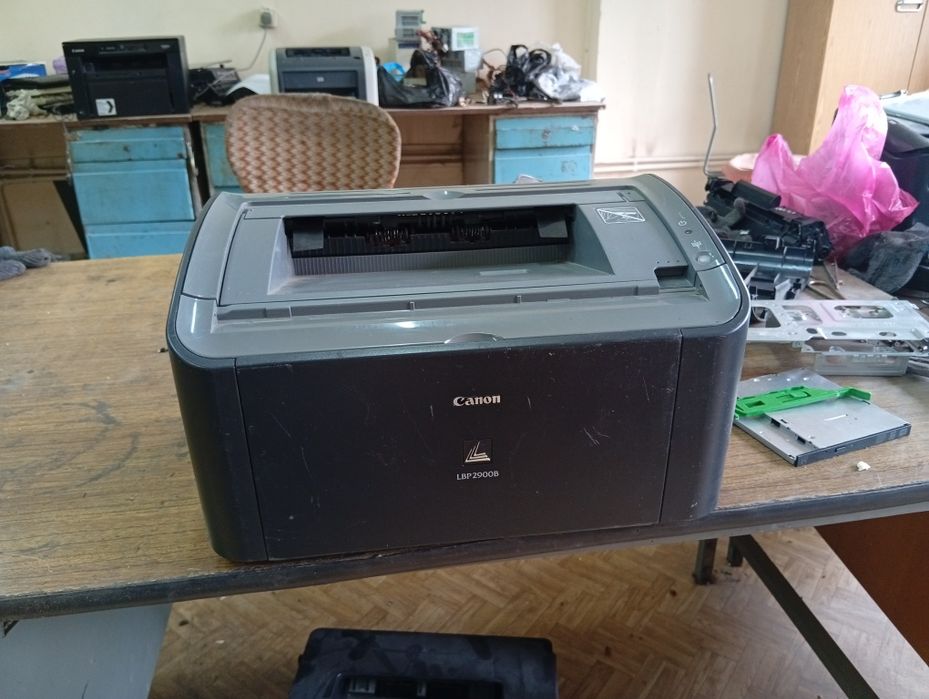 Принтер Canon LBP 2900 сотилади