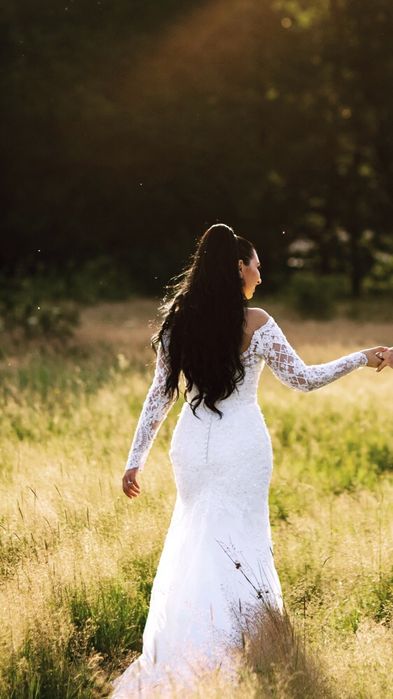 Vand rochie de mireasa sirena cu trena,Amanda Di Velli