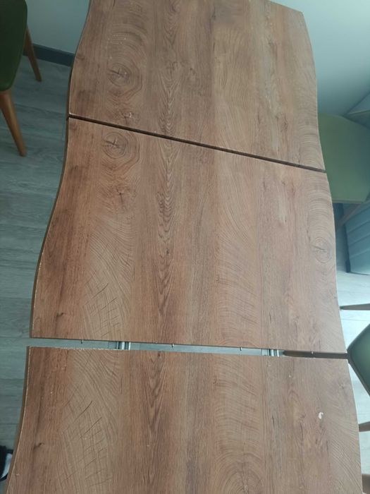 Разтегателна Трапезна маса