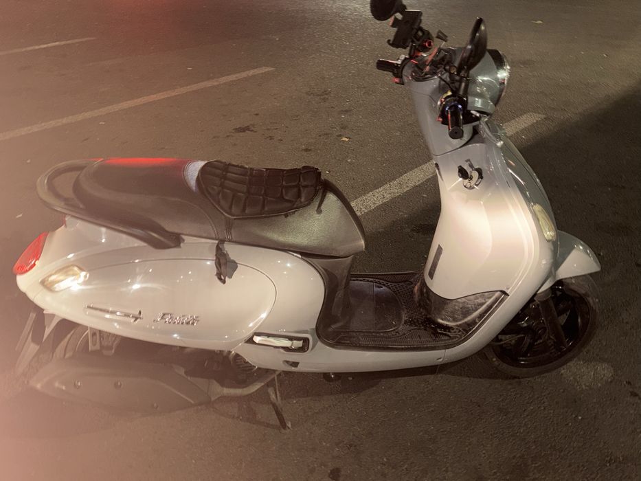 Sym fiddle IV 25km h in acte !!