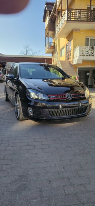 VOLKSWAGEN Golf 2011 — imagine 2