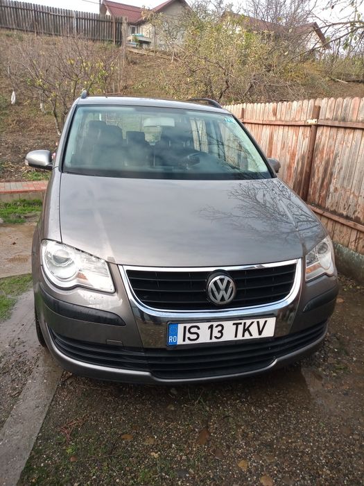 Vând Touran 2007,1'9TDI