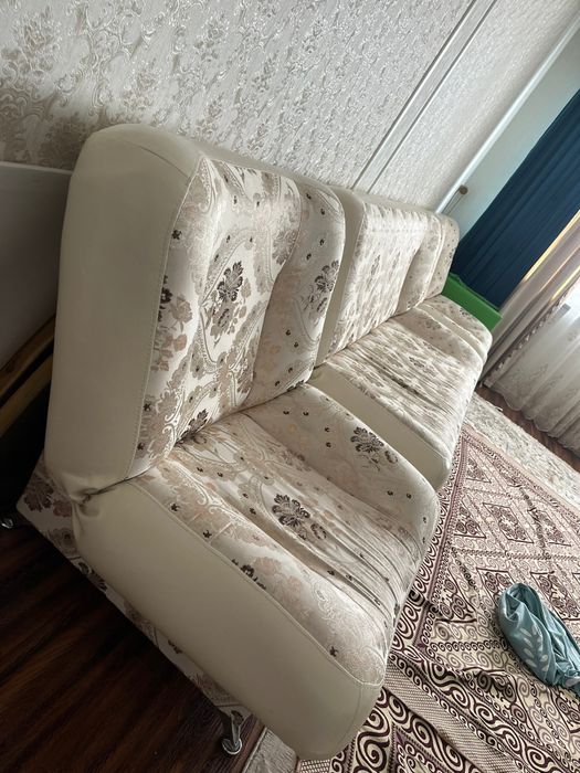 Продается Диван