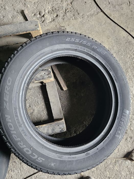 2 anvelope allseason 255 55 20 Pirelli