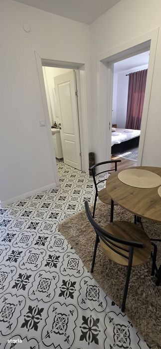 Zona magazinului Bucovina- garsoniera renovata recent, 42 mp