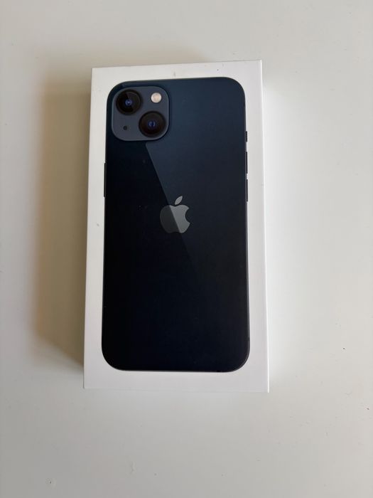 iPhone 13 128GB Midnight • Гаранция до 12.2027 • Без забележки