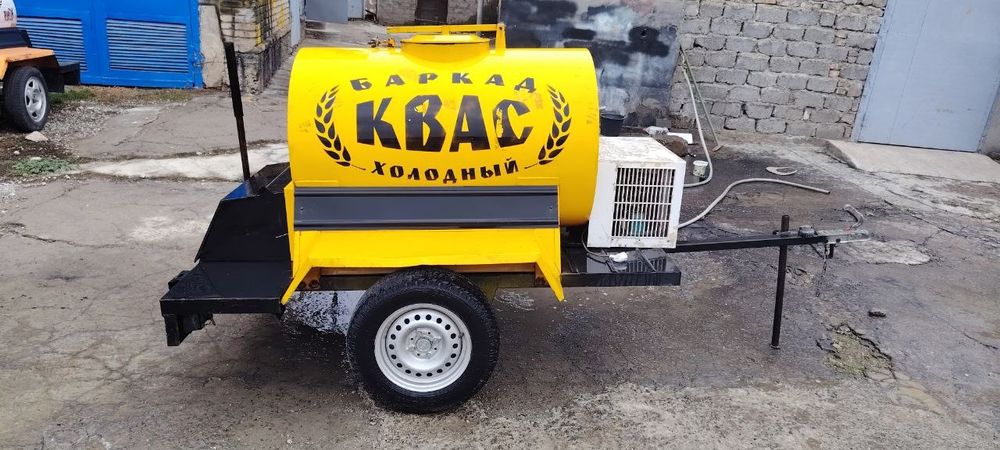 Продаётся квас бочка 450 л заводская сделано с нержавейки.