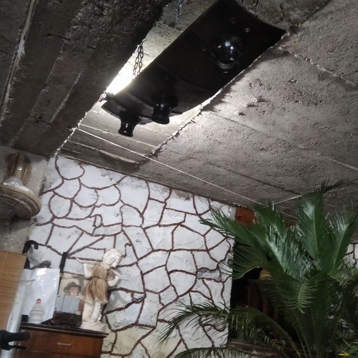 Битов полилей за таван