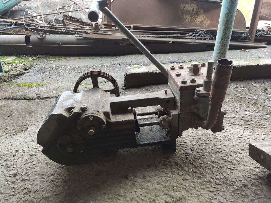 Насослар сотилади